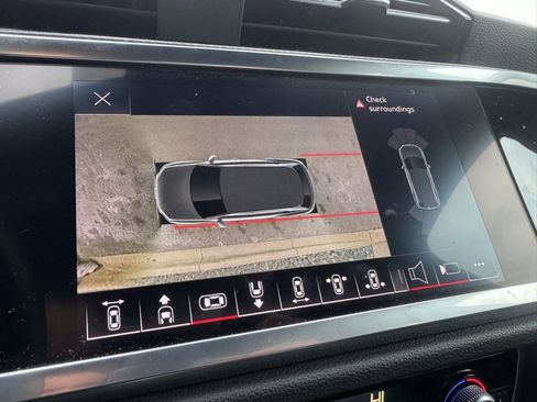 Used 2022 Audi Q3 2.0T Premium Plus w/ Premium Plus Package image 19