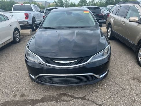 Used 2016 Chrysler 200 Limited FWD image 20
