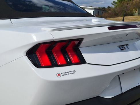 Used 2024 Ford Mustang GT Premium image 11