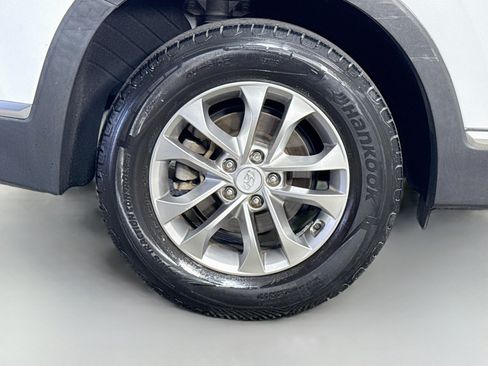 Used 2020 Hyundai Santa Fe SEL FWD image 33