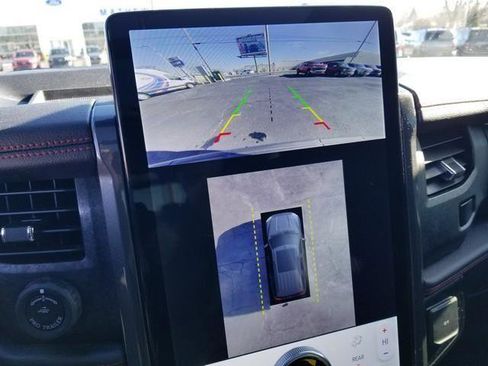 Used 2023 Ford Expedition Max Limited image 21