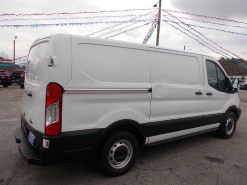 Used 2019 Ford Transit 150 130 Low Roof image 3