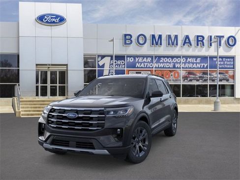 New 2026 Ford Explorer Active w/ Active Comfort Package image 2