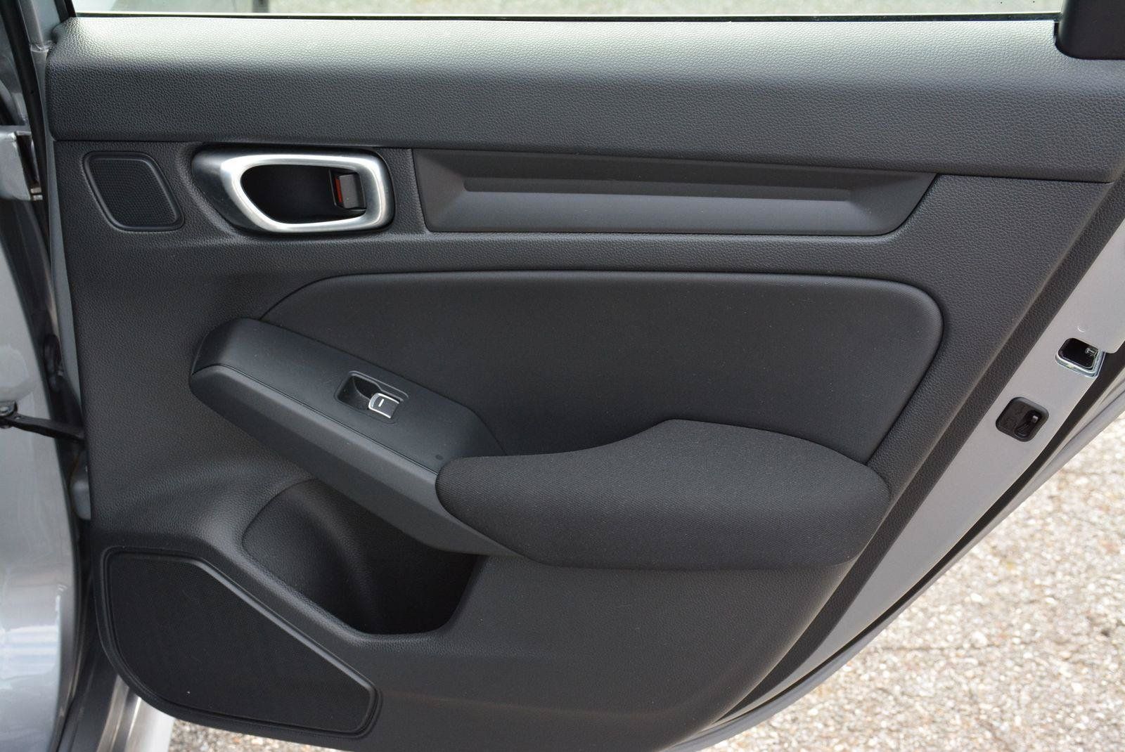 Used 2023 Honda Civic LX image 17