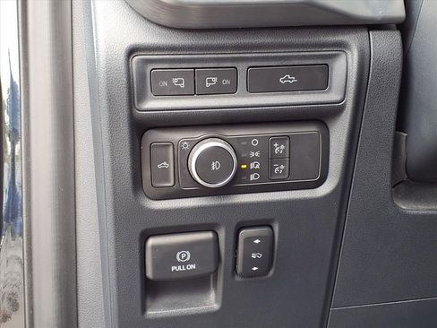 Used 2021 Ford F150 Lariat w/ Equipment Group 502A High image 34