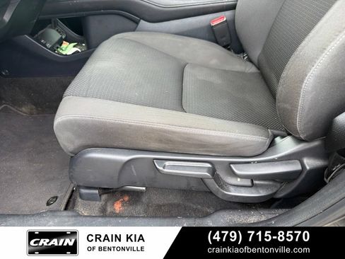 Used 2022 Honda HR-V EX image 14