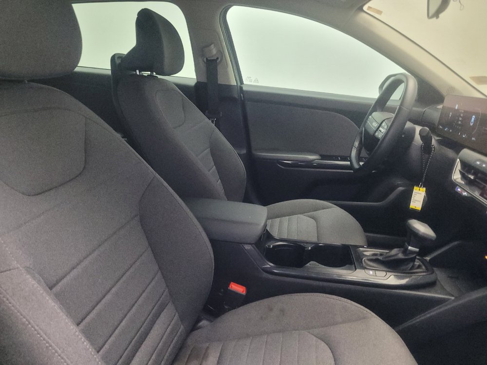 Used 2025 Kia K4 EX FWD image 21