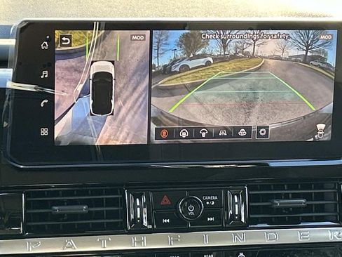 New 2026 Nissan Pathfinder Platinum AWD/4WD image 25