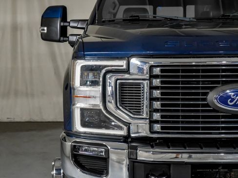 Used 2020 Ford F350 Lariat w/ Lariat Ultimate Package AWD/4WD image 39