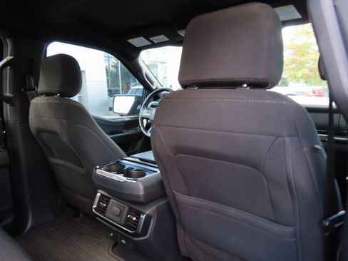 Used 2022 Ford F150 XLT w/ Equipment Group 302A High image 36