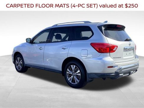 Used 2019 Nissan Pathfinder S image 5
