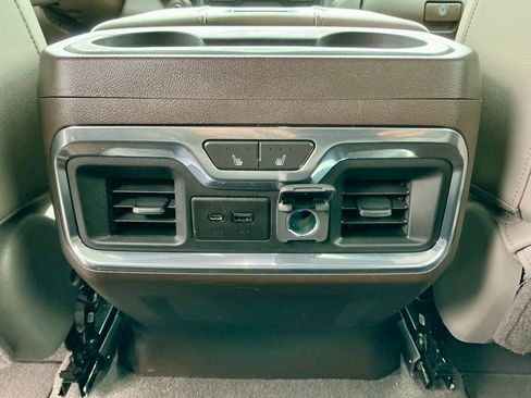 Used 2019 GMC Sierra 1500 SLT w/ SLT Premium Plus Package image 34