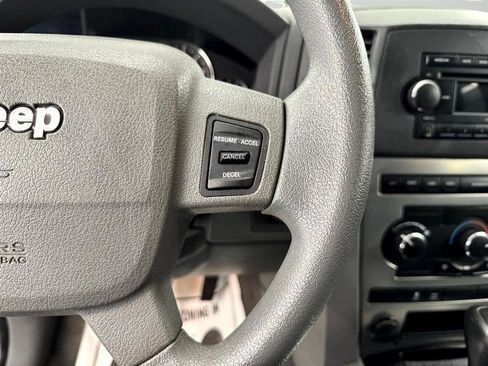 Used 2007 Jeep Grand Cherokee Laredo RWD image 21