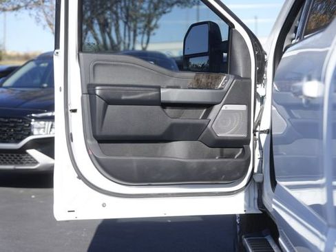 Used 2024 Ford F350 Lariat AWD/4WD image 29