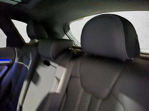 Certified 2025 Audi Q5 2.0T Premium Plus image 15