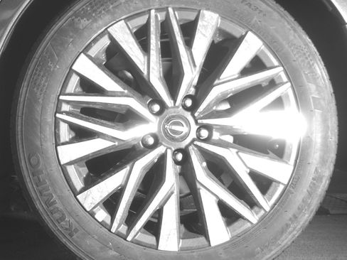 Used 2025 Nissan Altima 2.5 SV image 14