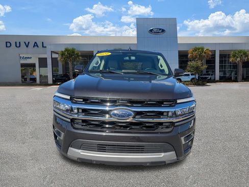 Used 2024 Ford Expedition Max Limited image 9