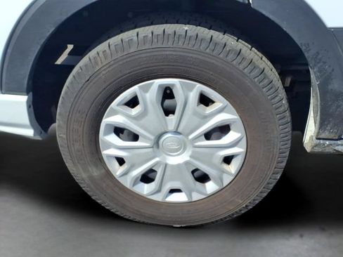 Used 2024 Ford Transit 350 XLT RWD image 18