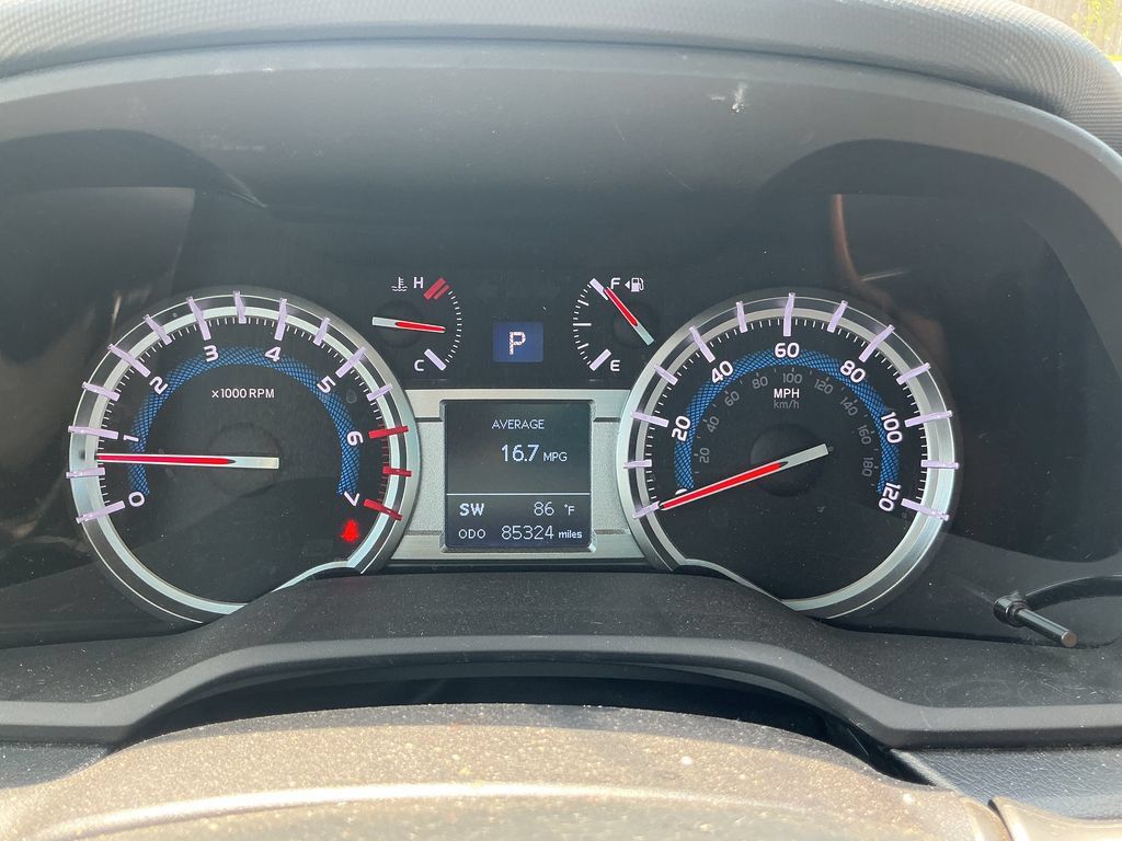 Used 2019 Toyota 4Runner SR5 Premium AWD/4WD image 30
