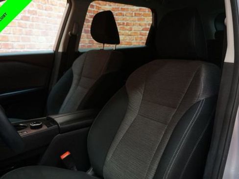 Certified 2023 Nissan Rogue SV AWD/4WD image 10