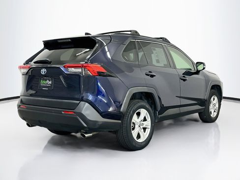 Used 2020 Toyota RAV4 XLE w/ Convenience Package AWD/4WD image 9