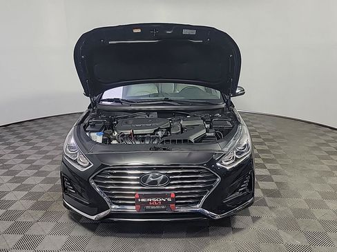 Used 2018 Hyundai Sonata Limited w/ Limited Ultimate Package 03 FWD image 13