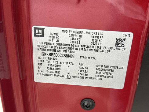 Used 2012 GMC Acadia SLT image 27