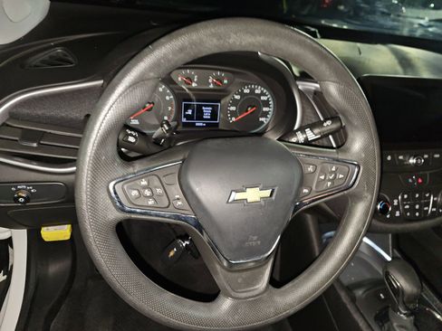 Used 2024 Chevrolet Malibu LT image 17