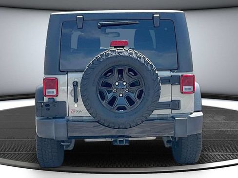 Used 2017 Jeep Wrangler Sport AWD/4WD image 5