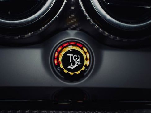 Used 2020 Mercedes-Benz AMG GT R image 20