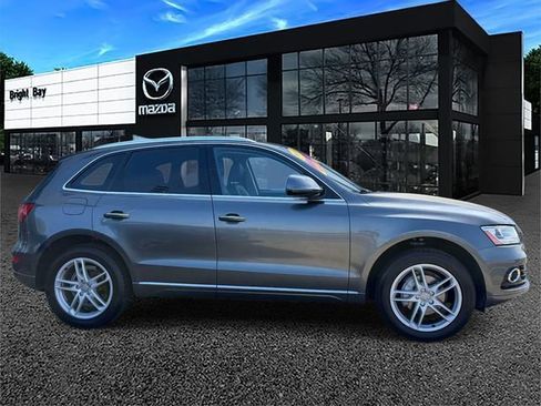 Used 2016 Audi Q5 2.0T Premium Plus w/ Technology Package image 2