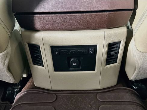 Used 2014 RAM 1500 Laramie w/ Convenience Group AWD/4WD image 22