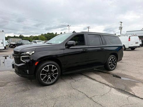 Certified 2023 Chevrolet Suburban RST w/ Luxury Package AWD/4WD image 1