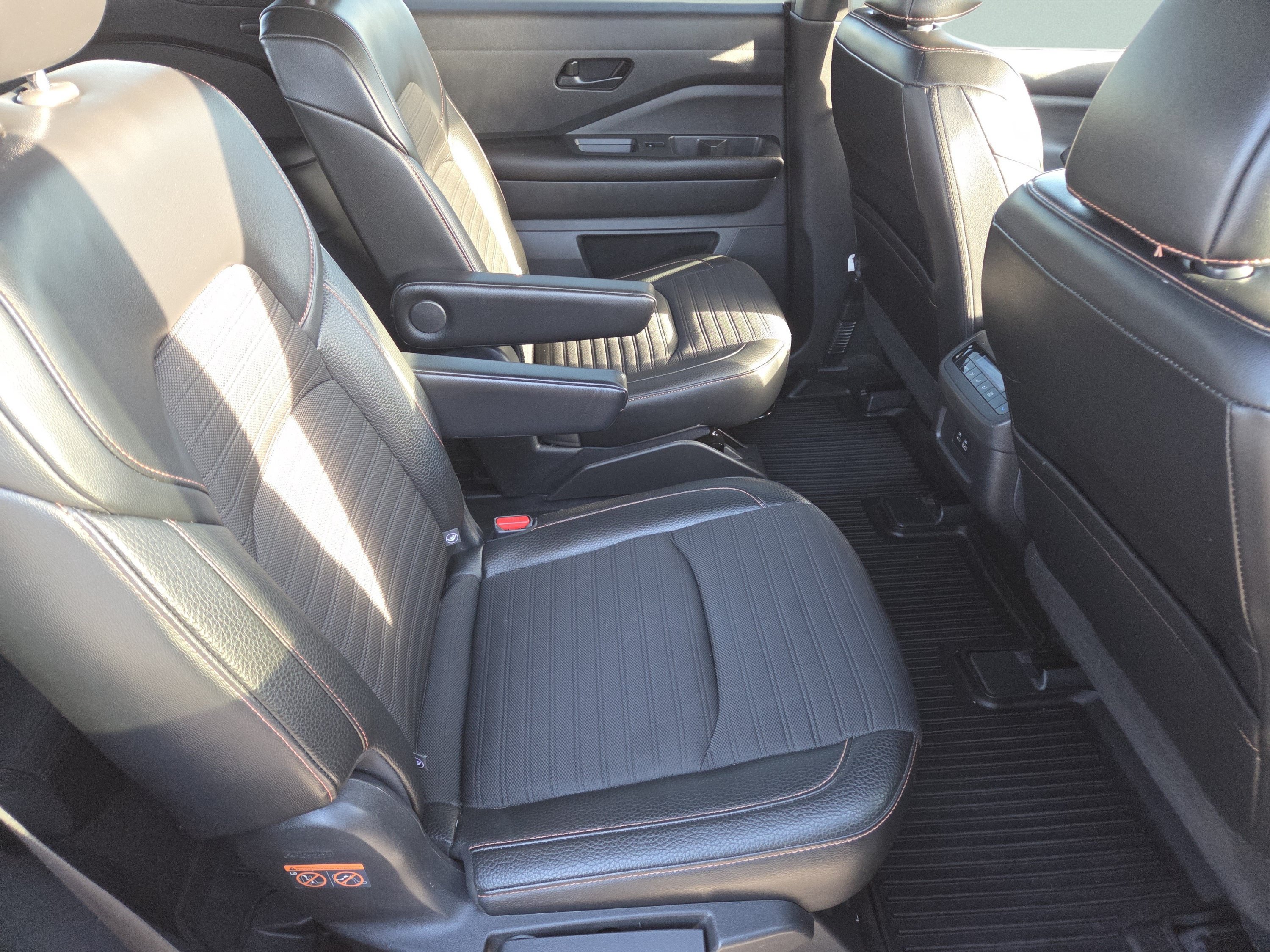 Used 2023 Nissan Pathfinder Rock Creek AWD/4WD image 28