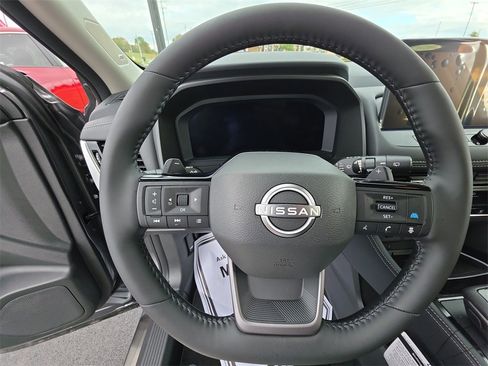 New 2026 Nissan Rogue Platinum w/ Platinum Premium Package image 14