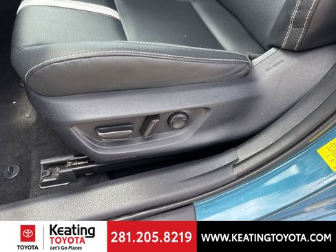 Used 2025 Toyota Camry SE image 14