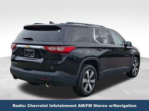 Used 2019 Chevrolet Traverse LT w/ LT Premium Package image 7