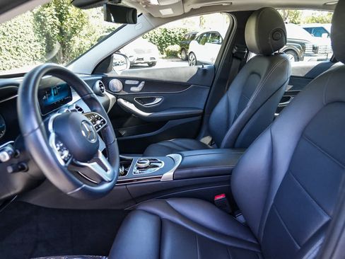 Used 2021 Mercedes-Benz C 300 Sedan image 18
