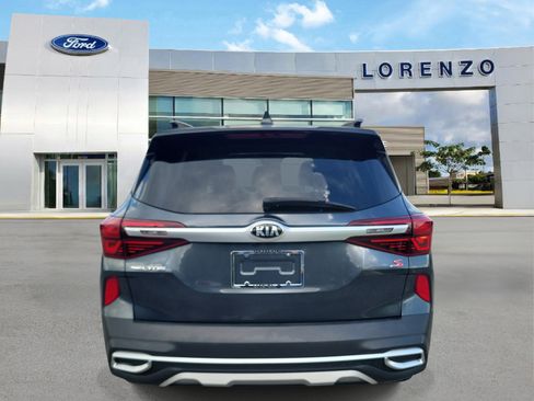 Used 2021 Kia Seltos S FWD image 6