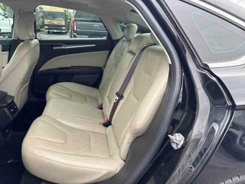 Used 2016 Ford Fusion Titanium AWD/4WD image 11