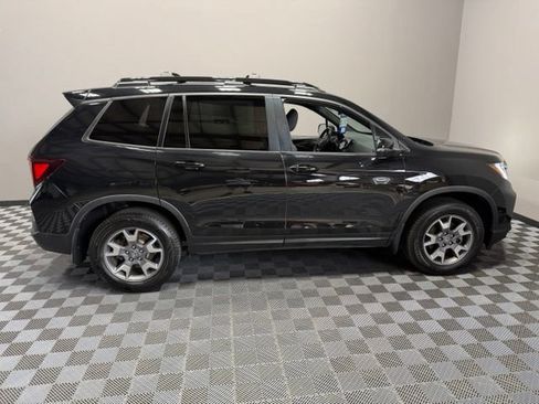 Used 2023 Honda Passport TrailSport image 7