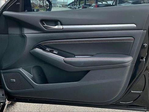 Certified 2023 Nissan Altima 2.0 SR image 21