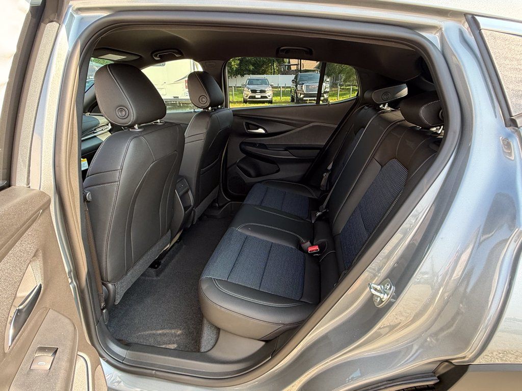 New 2026 Buick Envista Sport Touring w/ Advanced Safety Package FWD image 20