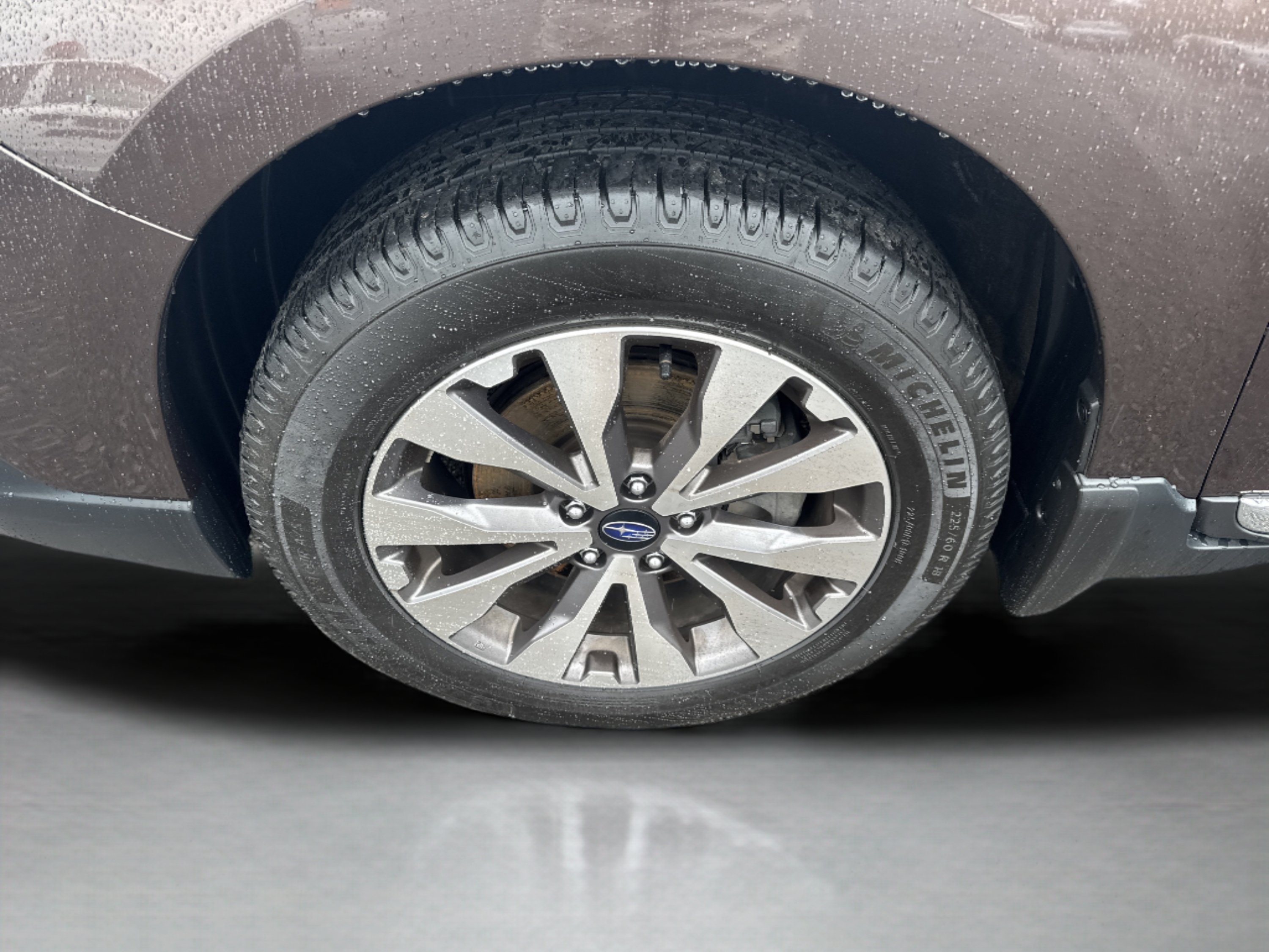 Used 2019 Subaru Outback 2.5i Touring AWD/4WD image 9