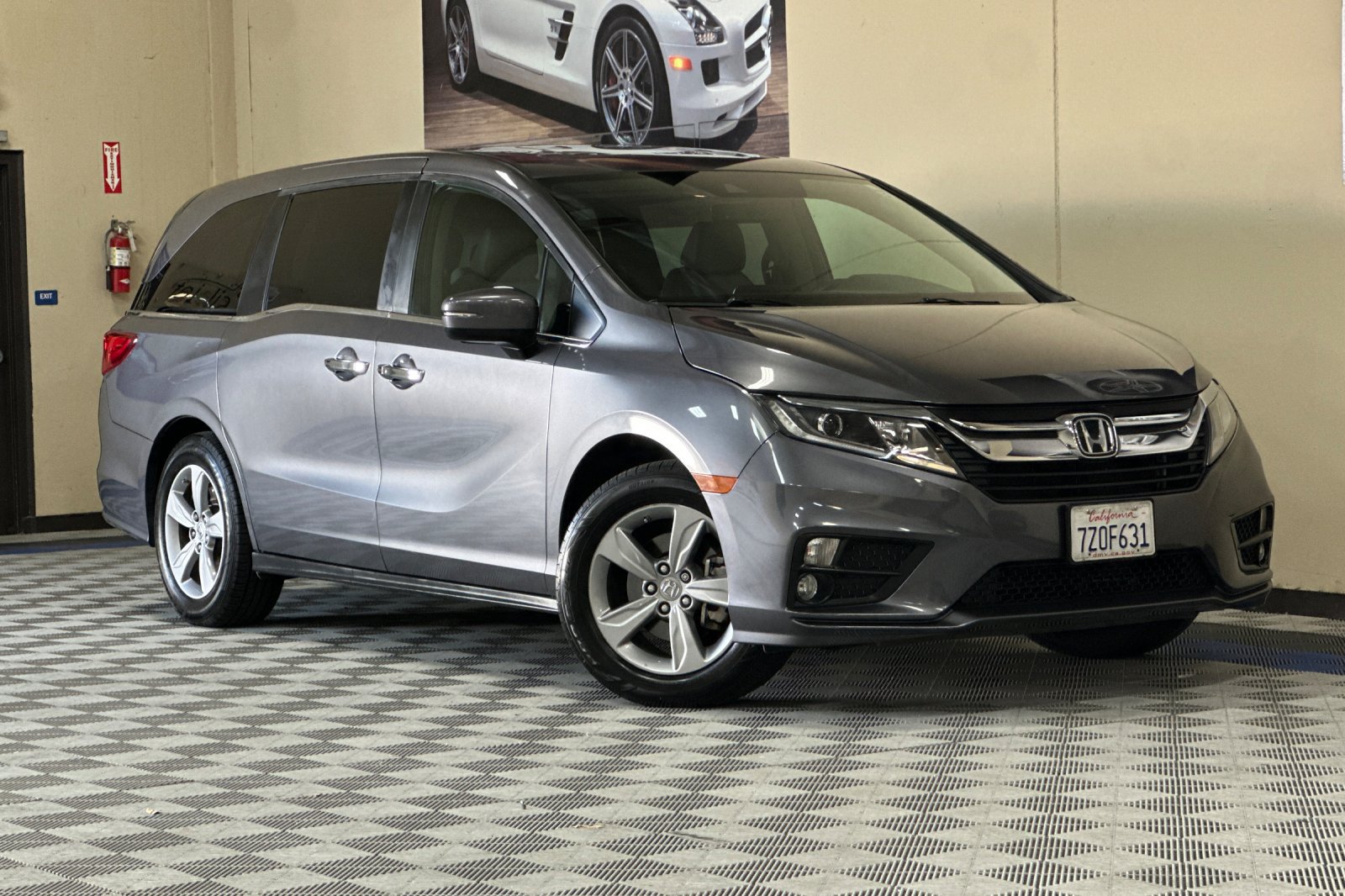Used 2018 Honda Odyssey EX-L image 2