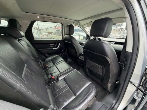 Used 2018 Land Rover Discovery Sport HSE image 26