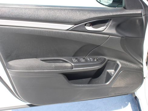 Used 2020 Honda Civic LX image 10