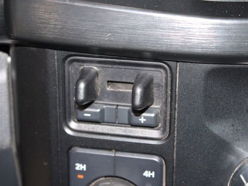Used 2024 Ford F250 Lariat AWD/4WD image 49