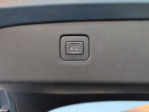 Used 2025 Buick Envista Avenir image 5