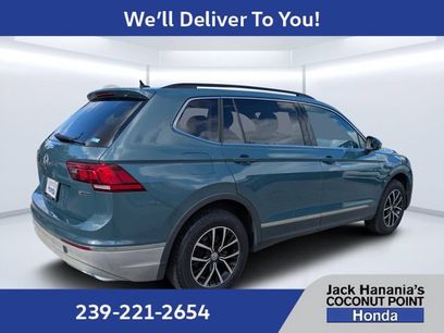 Used 2021 Volkswagen Tiguan SE w/ Panoramic Sunroof Package